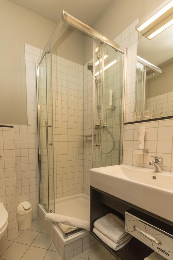 Strandhotel Senftenberger See Extérieur photo