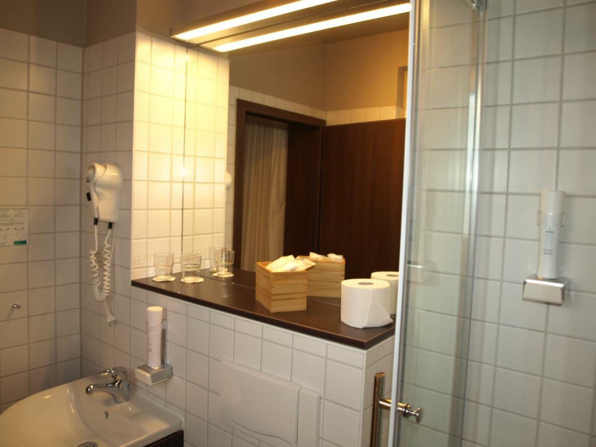 Strandhotel Senftenberger See Extérieur photo